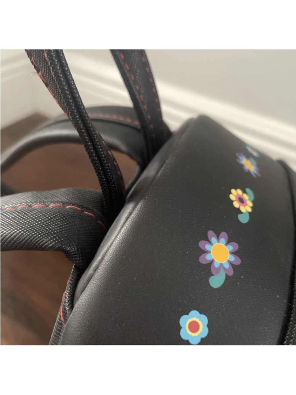 Loungefly Alice in Wonderland Black Floral Mini Backpack Disney - Picture 14 of 15